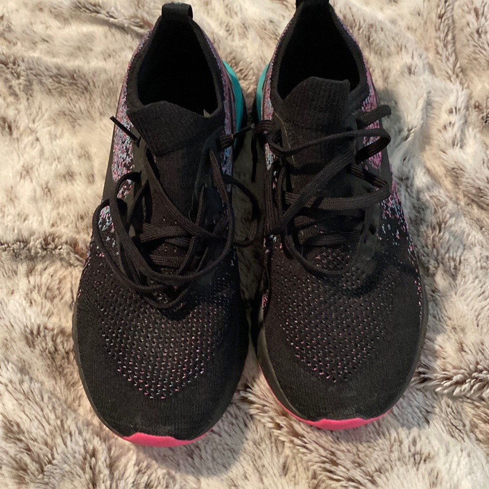 Nike trainers, mens 8, womens 9.5